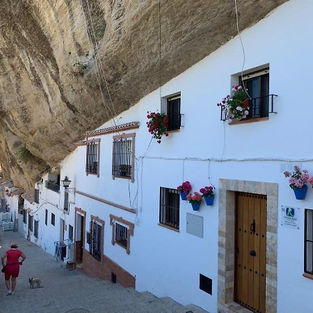 Setenil De Las Bodegas Casa Cueva "Las Calcetas"ゲストハウス エクステリア 写真