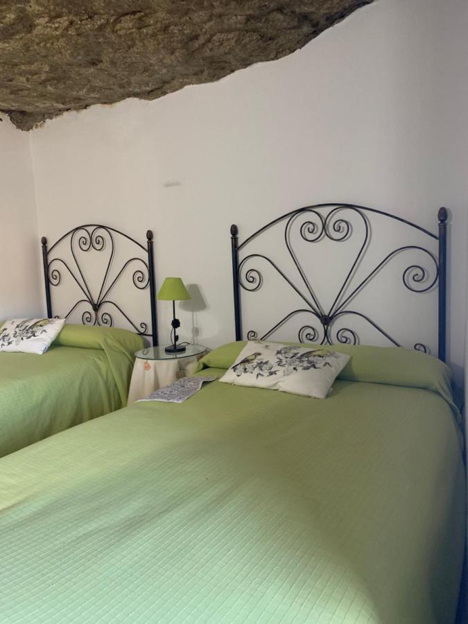 Setenil De Las Bodegas Casa Cueva "Las Calcetas"ゲストハウス エクステリア 写真