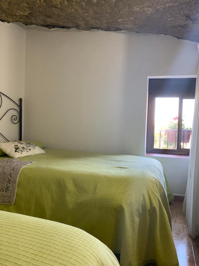 Setenil De Las Bodegas Casa Cueva "Las Calcetas"ゲストハウス エクステリア 写真
